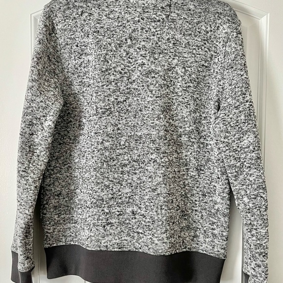 Like new banana republic grey warm jacket - Picture 2 of 7